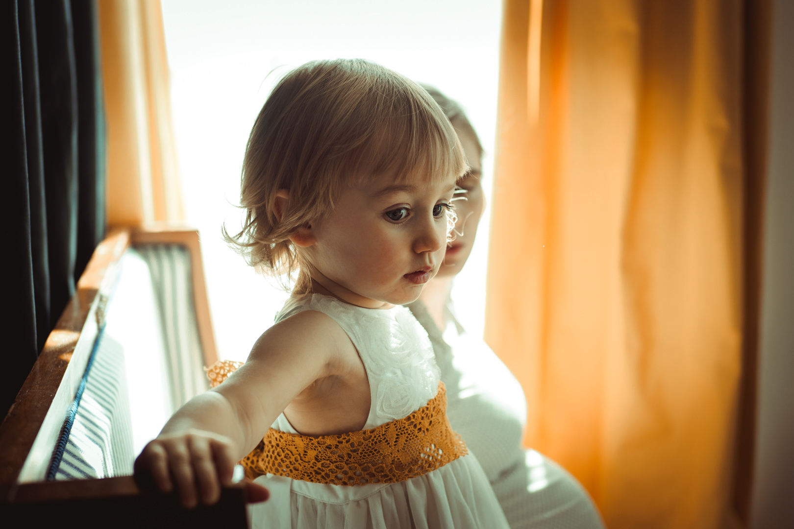 Portret córki. Portret dziecka. Fotografia rodzinna Białystok.